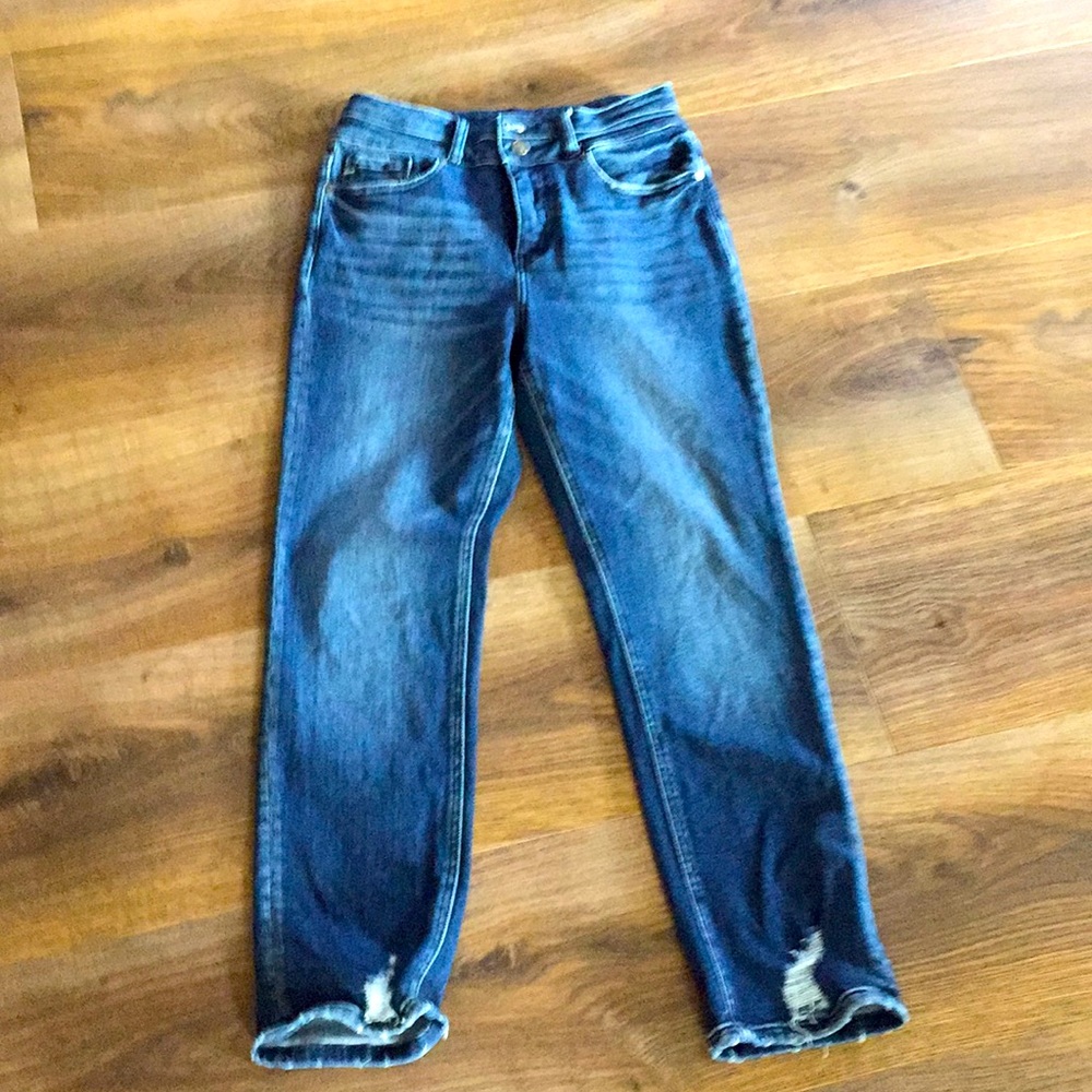 KanCan dark blue lightly distressed
